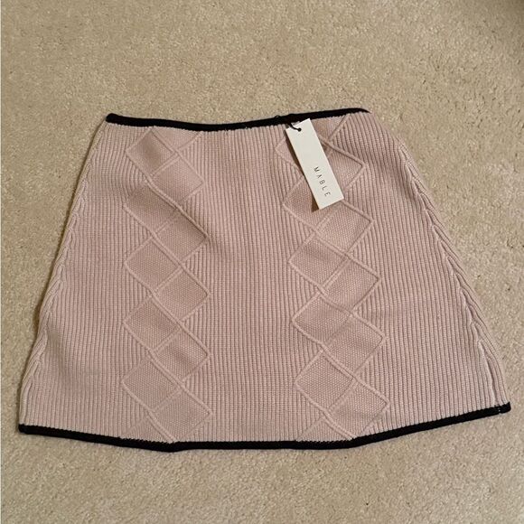NWT Firelight Lane Beige Knit Embellished Mini Skirt - Picture 6 of 8